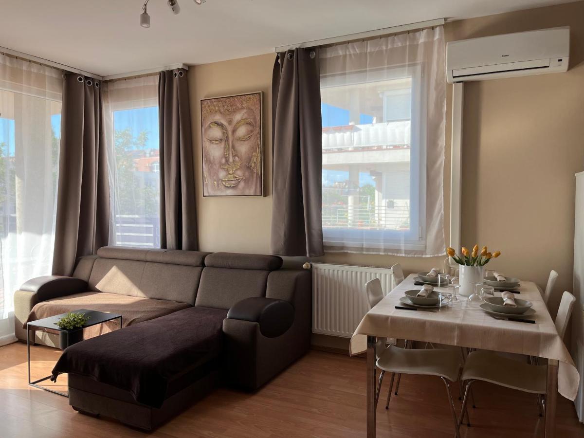 Vip Mini Resort,Private Parking & Balcony Budapest Exterior photo